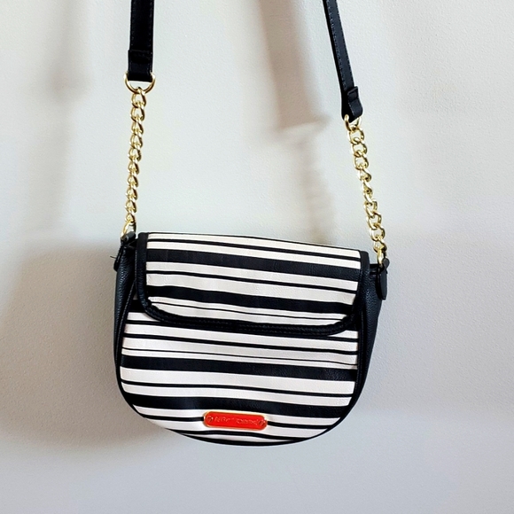 Betsey Johnson purse pink bow black white stripes - Picture 2 of 7